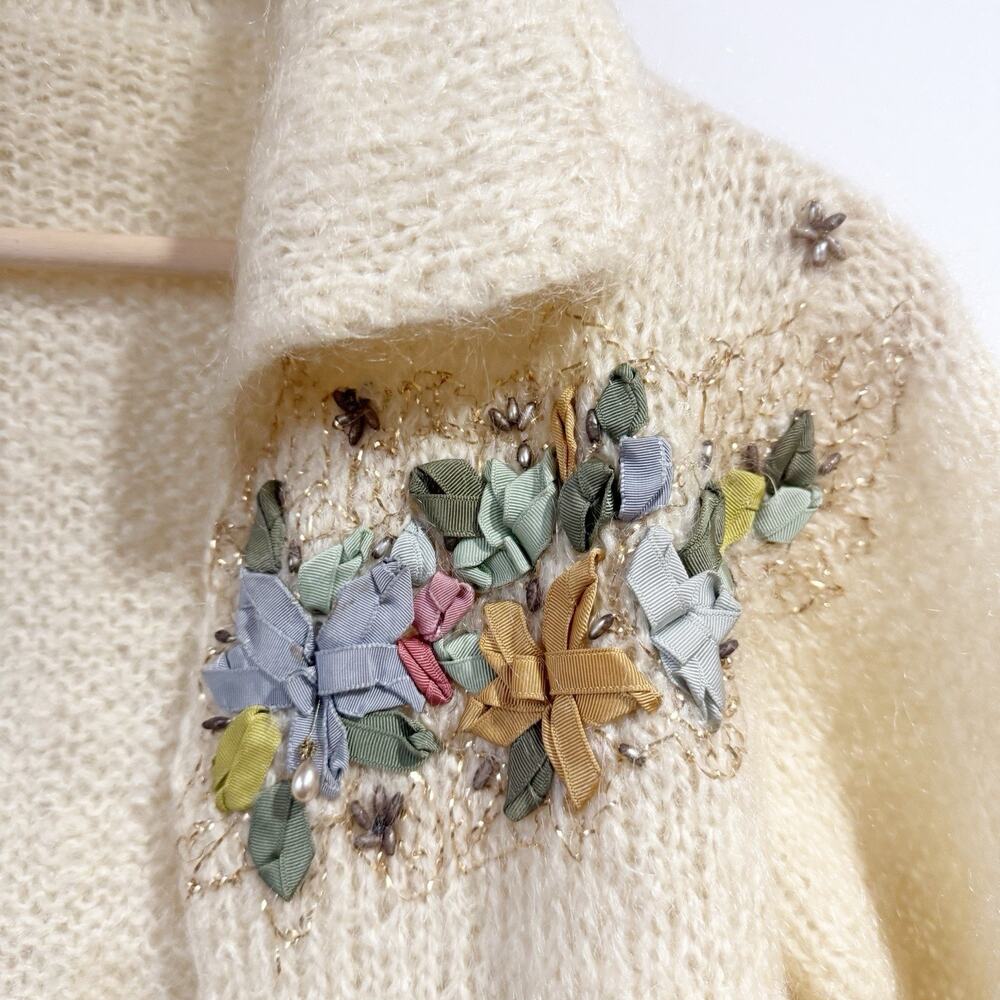 Vintage Handmade 3D Mohair Wool Ivory Beaded Cardigan - Picture 4 of 4